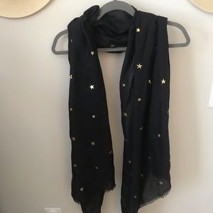 NWOT 🌟 Scarf